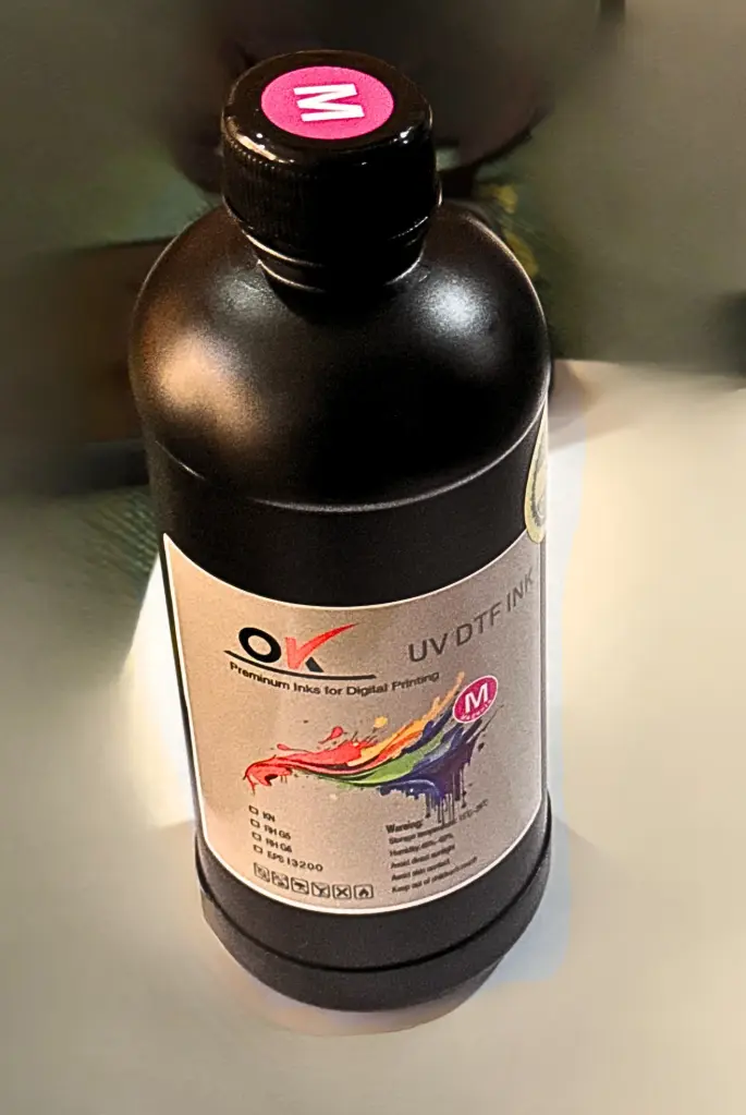 حبر UV احمر عبوة 1 لتر